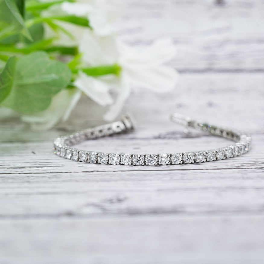 4-Prong Basket Lab Diamond Tennis Bracelet